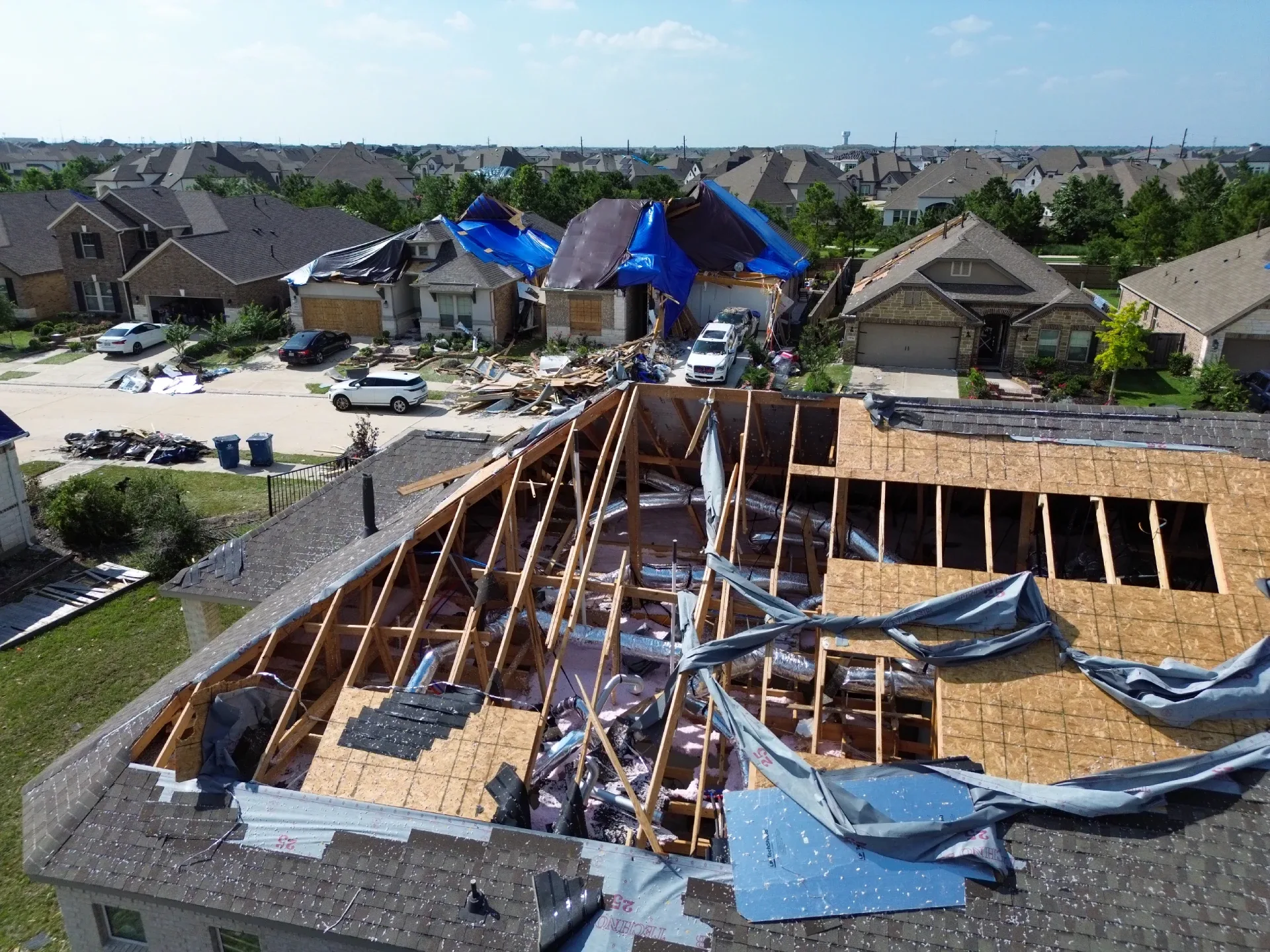 How to Know When You Need Coppell Roof Repair and Replacement for Your Home