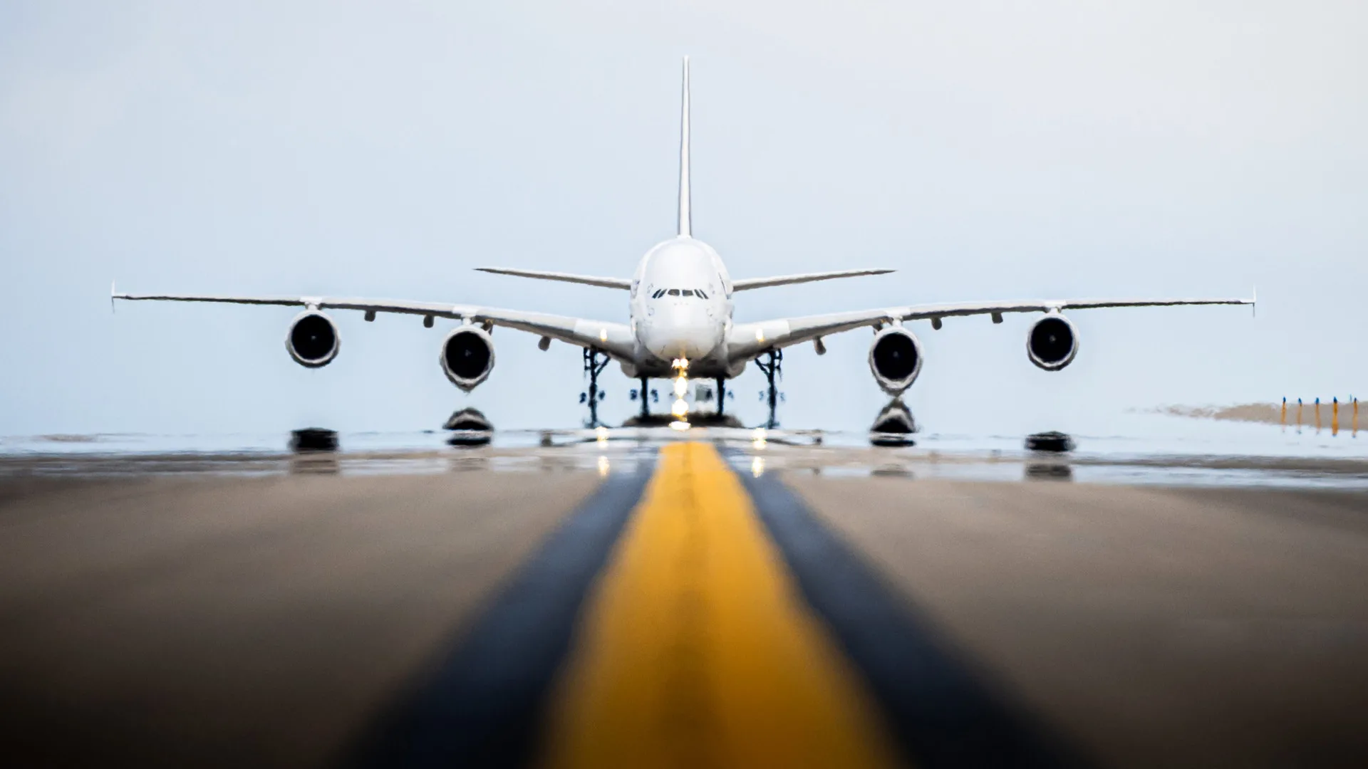Easy Online Booking for Domestic Flights from Kanpur to Bengaluru ✈️