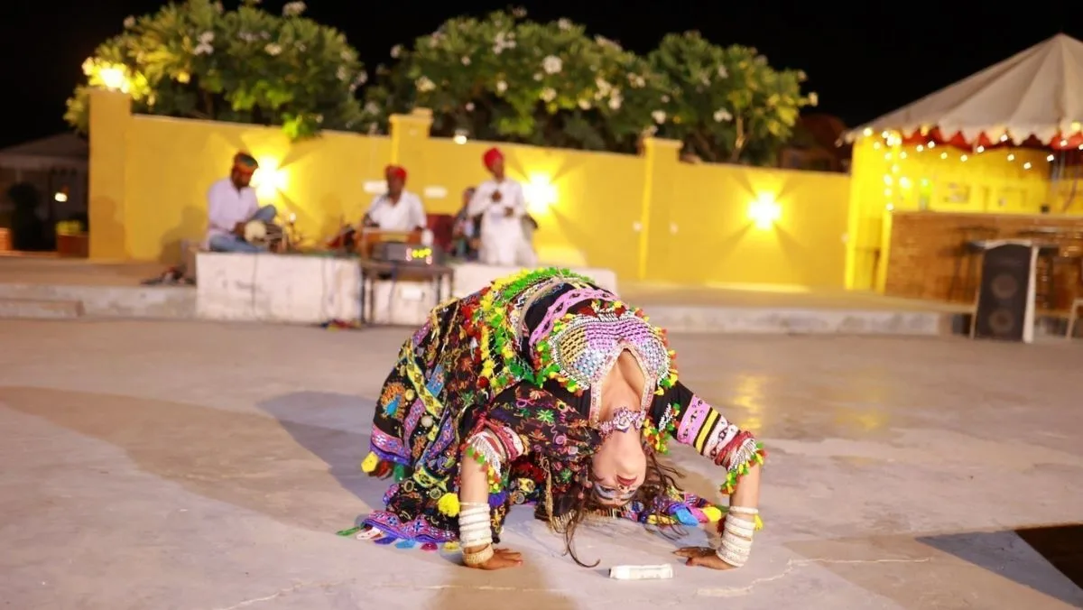 Plan a 2-Day Jaisalmer Tour: Forts, Havelis & Desert Sights
