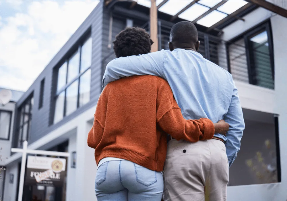 How to Buy a House Before You Sell Your House in Seattle Without Two Mortgage Payments