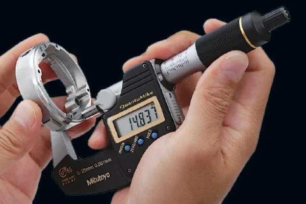 How Digital Micrometers Are Turning Manual Readings Into Smart Factory Data