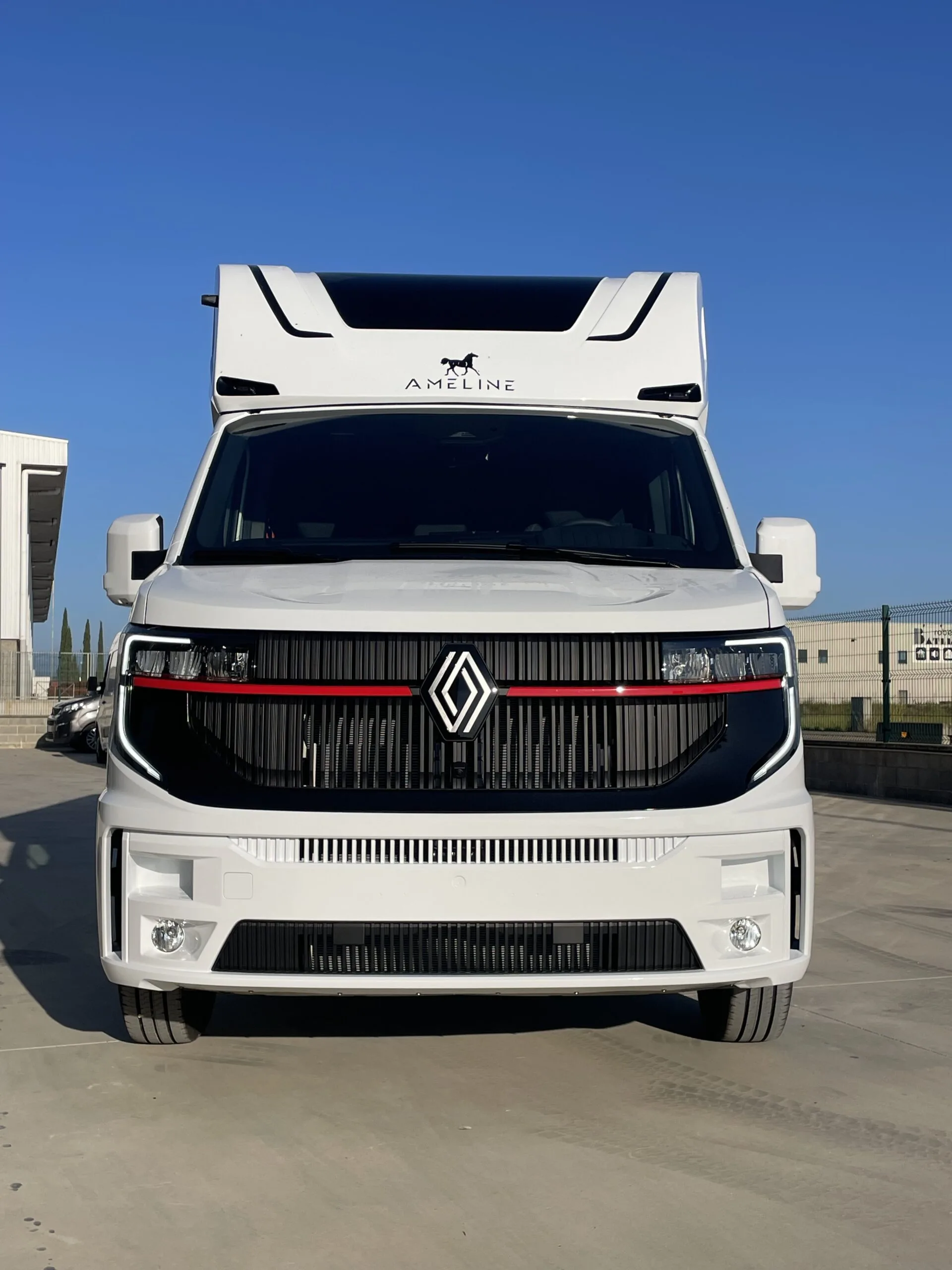 Horse Trucks For Sale:- How to Choose the Right Horse Transport Truck for Your Needs