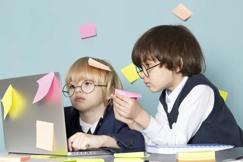 IB® PYP vs Traditional Curriculum: Which Is Better for Elementary Education?