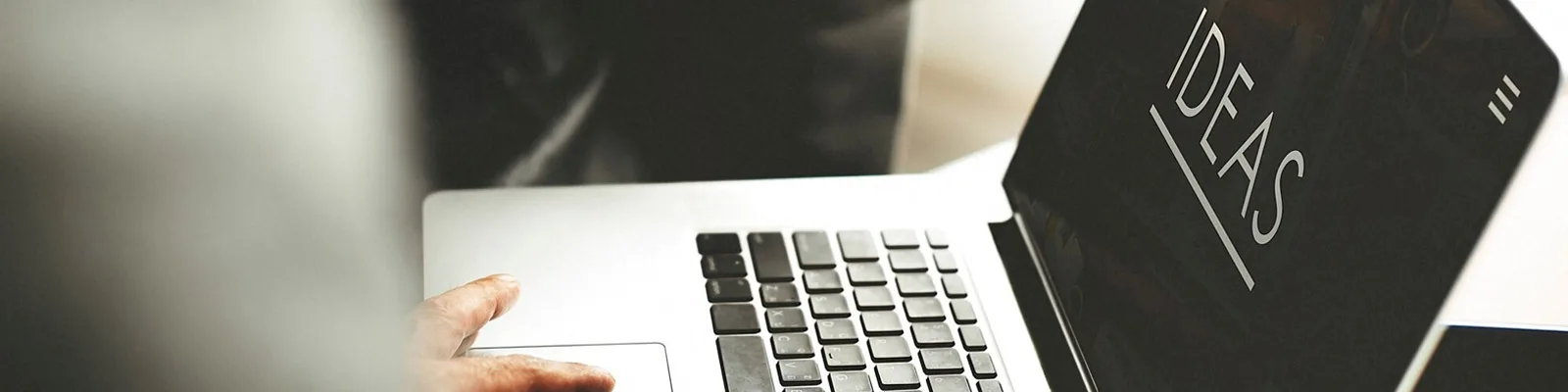 Why Users Leave Your Website in 5 Seconds (And How Better UI/UX Can Stop It)