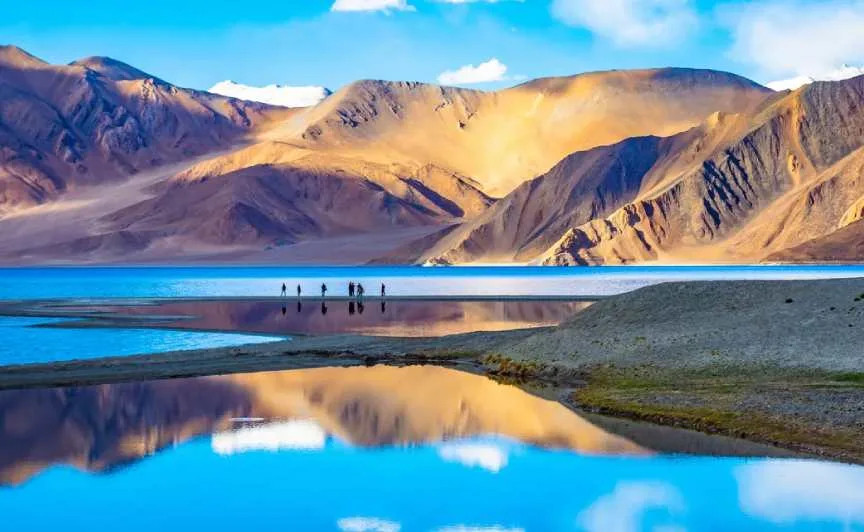 B2B Travel Agency for Ladakh: Why Leaf Mount Adventures is the Right?