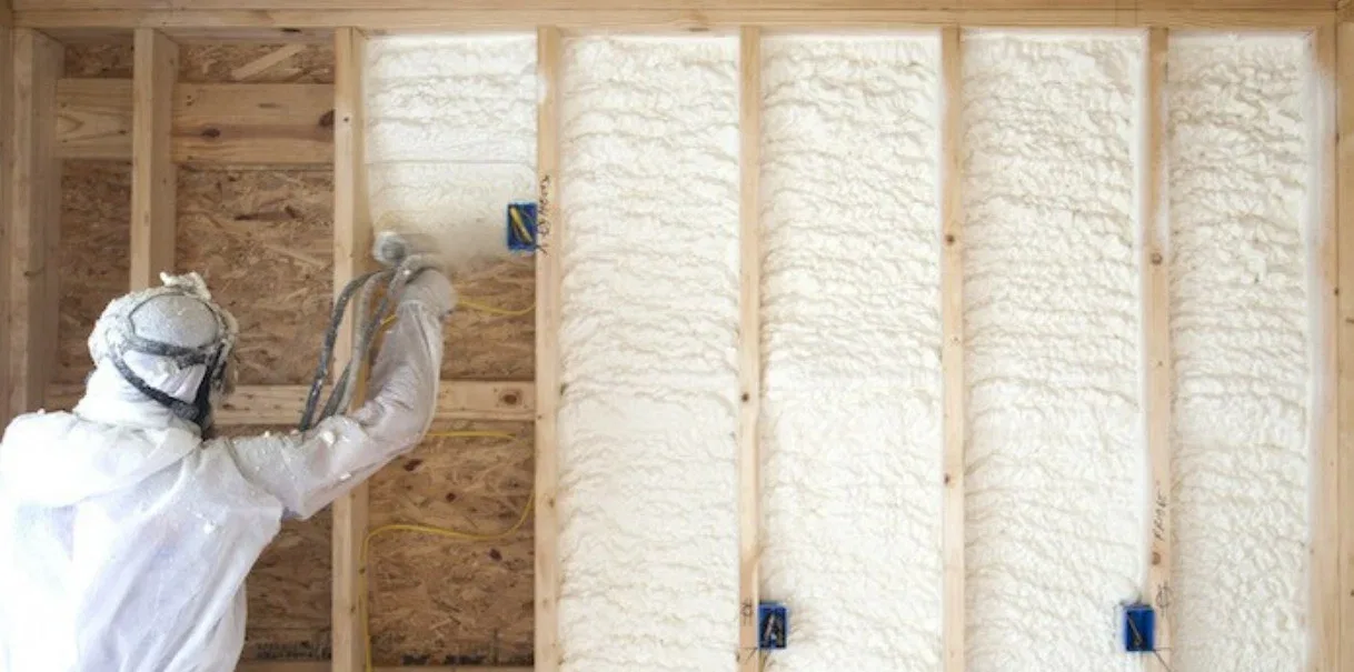 How open cell spray foam in the attic reduces HVAC runtime during peak desert heat waves