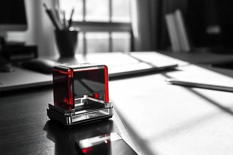 What Makes Self Inking Signature Stamps Practical for Busy Offices