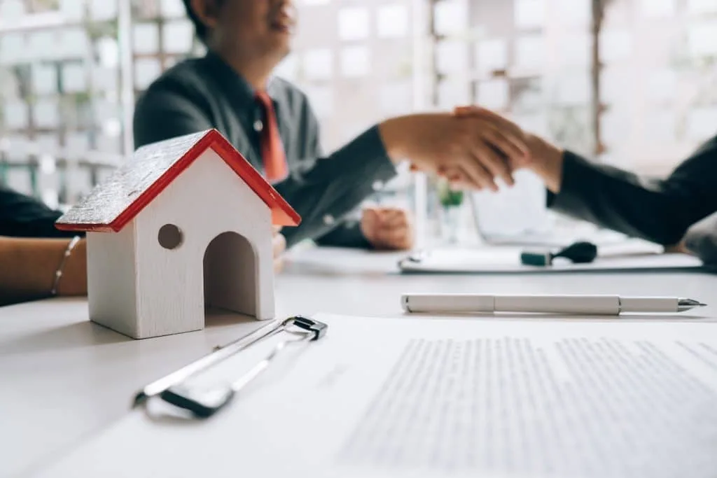 Beyond the Banks: Why Mortgage Brokers in Brisbane Are the Smart Choice for Home Buyers and Investors