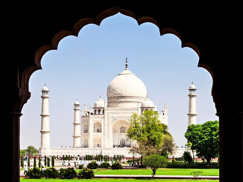 Taj Mahal Tour from Delhi – An Unforgettable tour to India’s Most Famous Monument
