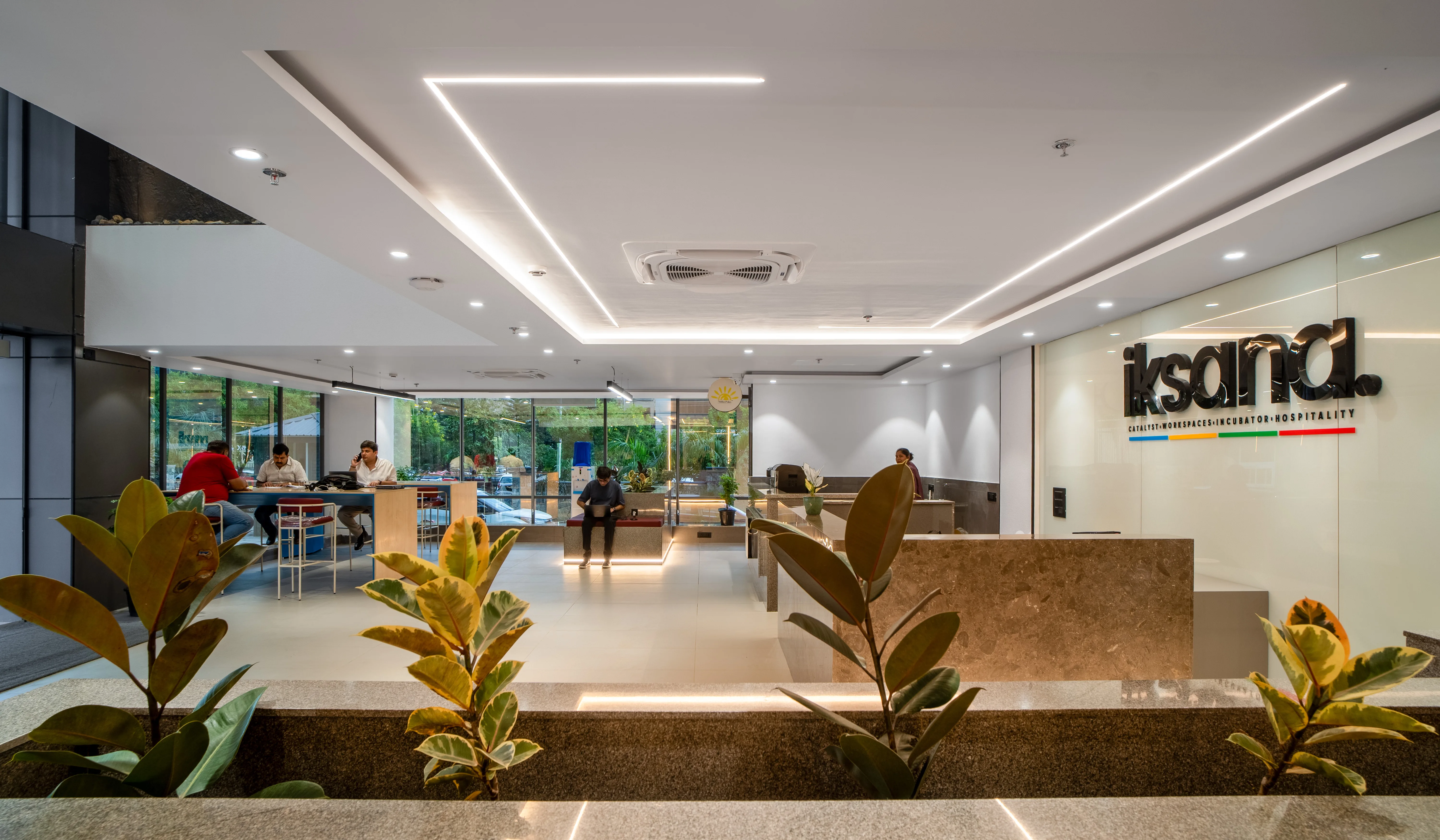 9 Unwritten Rules of Coworking Etiquette That Will Save You Embarrassment