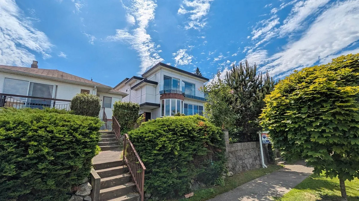 InvWhy Vancouver Westside Remains a Safe Haven for Real Estate Capital