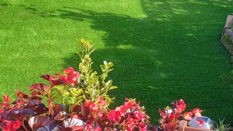 How a Proper Synthetic Lawn Installation Actually Goes