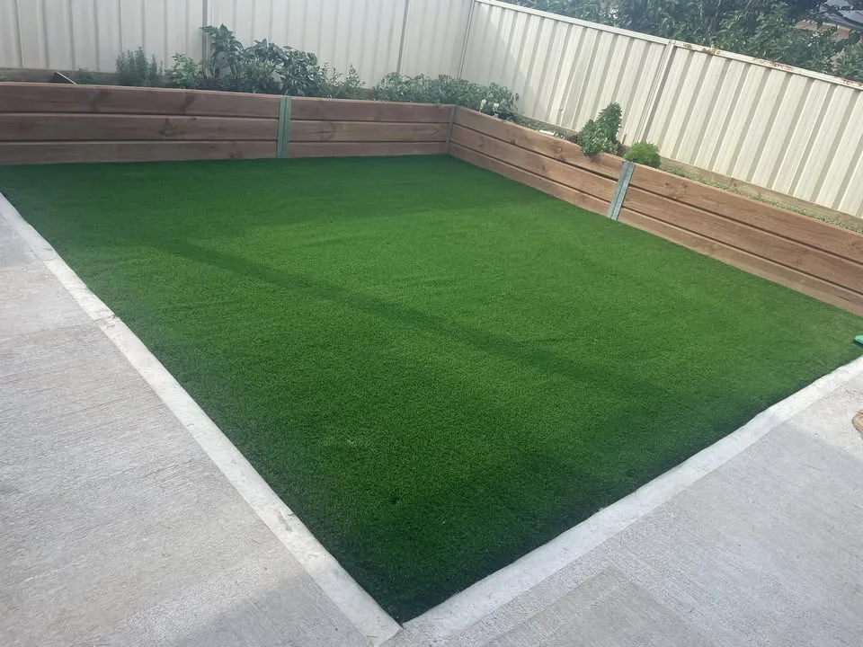 Landscape and Fencing Company for Modern Outdoor Spaces