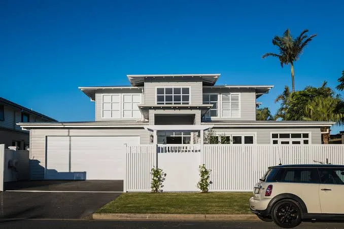 Why Melbourne Homeowners Should Schedule Annual Garage Door Servicing
