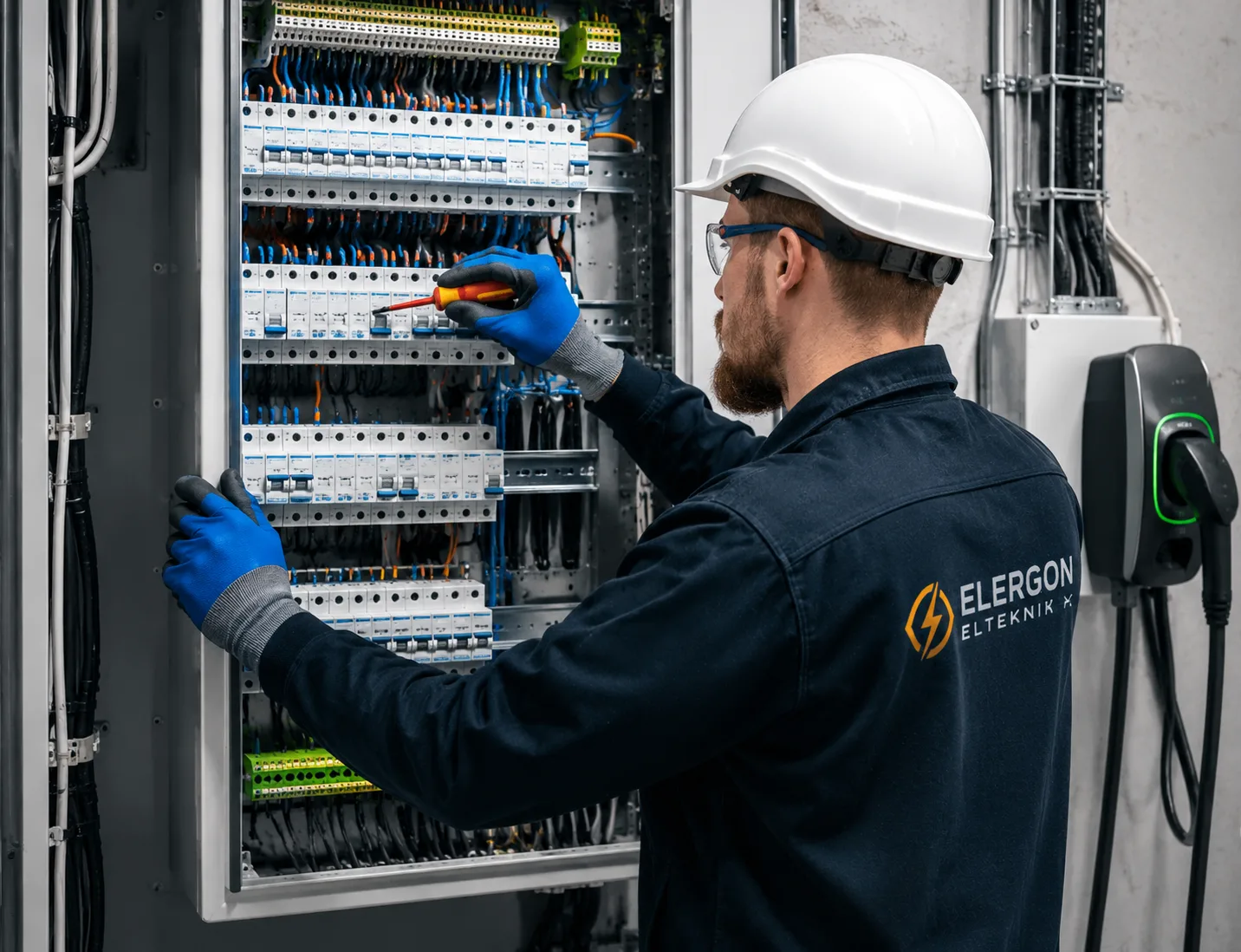 Akut elektriker på Öland – När elen sviker och varje minut räknas