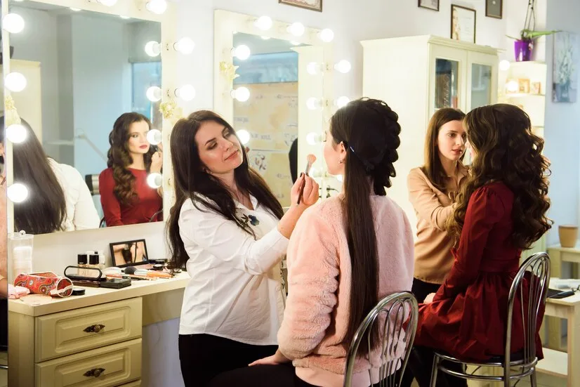 Best Academy For Makeup Artist In Delhi: Top Courses, Fees & Career Opportunities