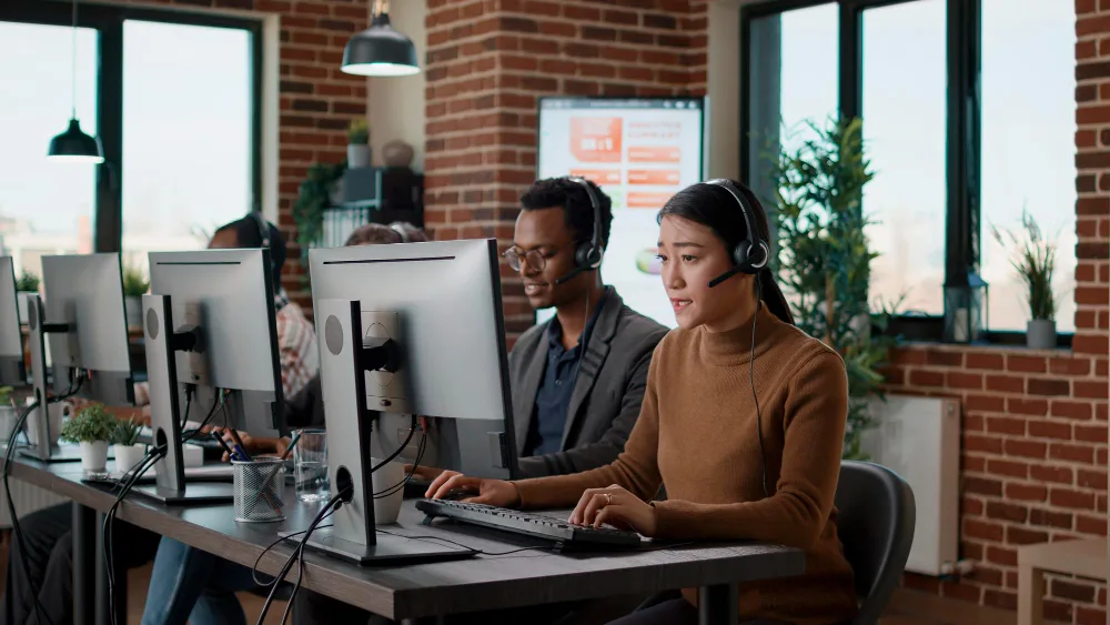 Enhancing Reliability and Responsiveness: The Case for Outsourcing Energy Customer Service