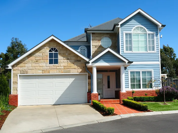 How Can Buyers Avoid Costly Mistakes When Comparing Properties for Sale?