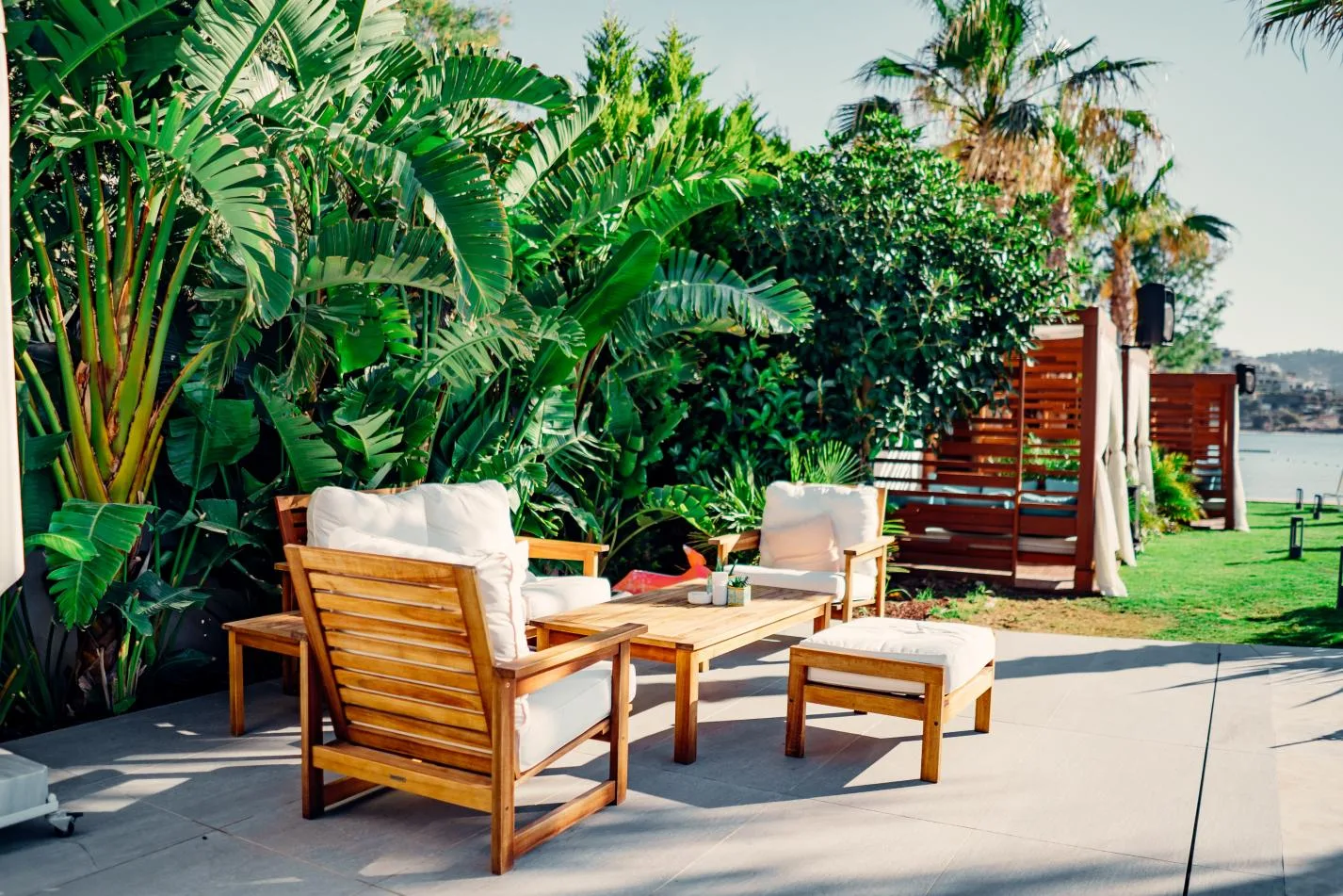 The Ultimate Guide to Creating an Easy-Care Outdoor Space