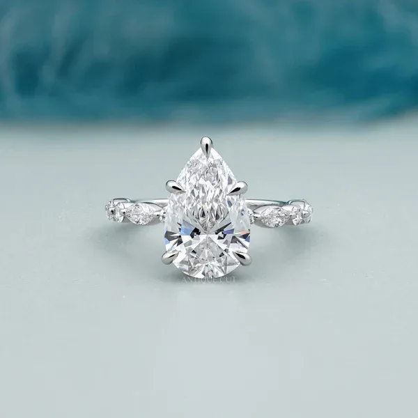 Why Pear Cut Diamond Engagement Rings Are Loved for Their Timeless Shape