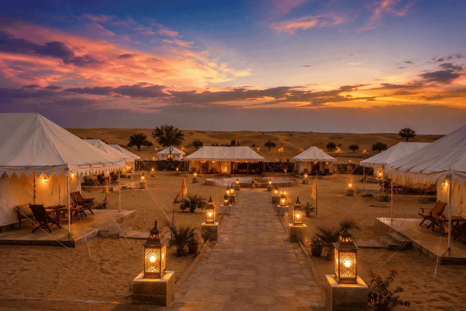 What Separates a Luxury Desert Resort from an Ordinary Desert Camp?