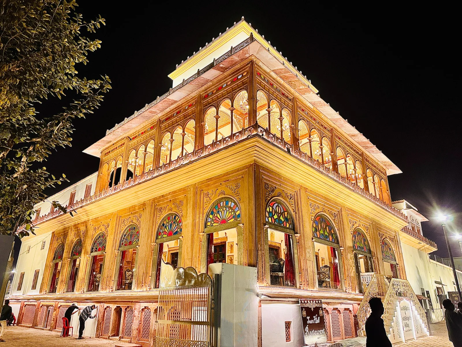 Festive Rooftop Dining in Bharatpur: A Relaxed Setting for Seasonal Evenings