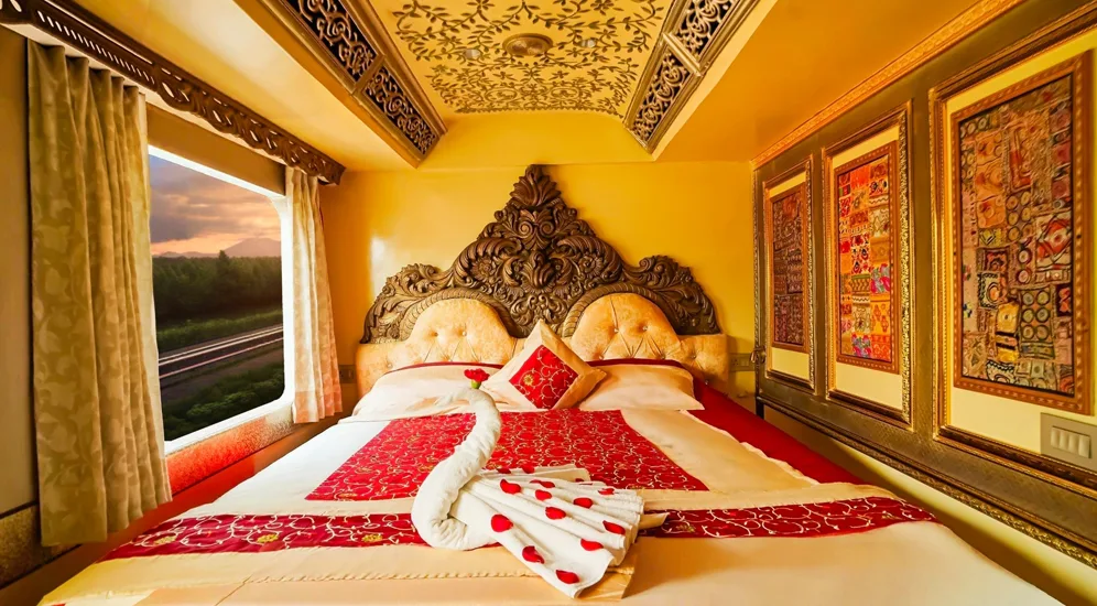 Exploring the Luxury Train in the World: A Royal Journey Aboard Palace on Wheels