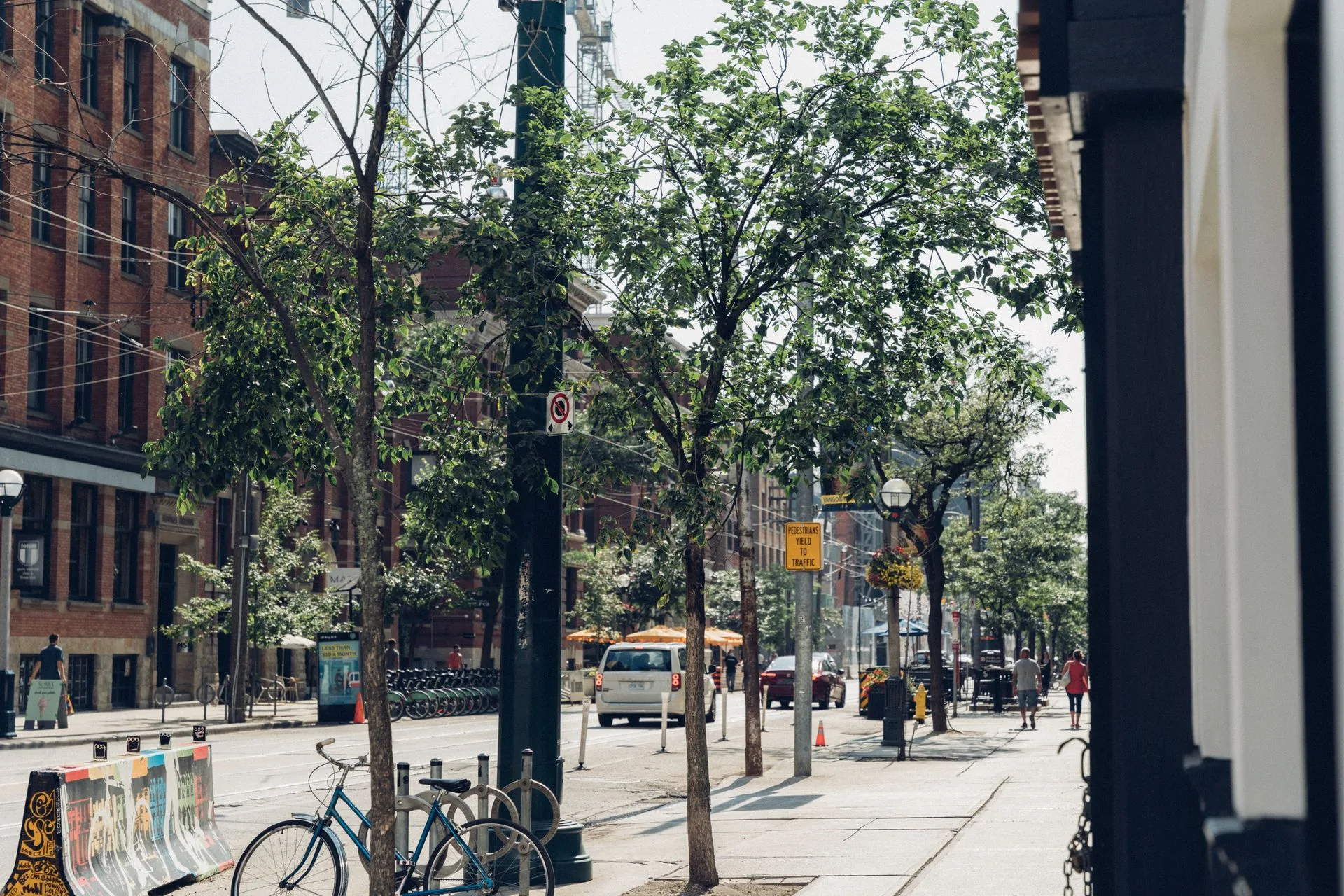 Walkable Communities Make Everyday Life Simpler for Older Adults