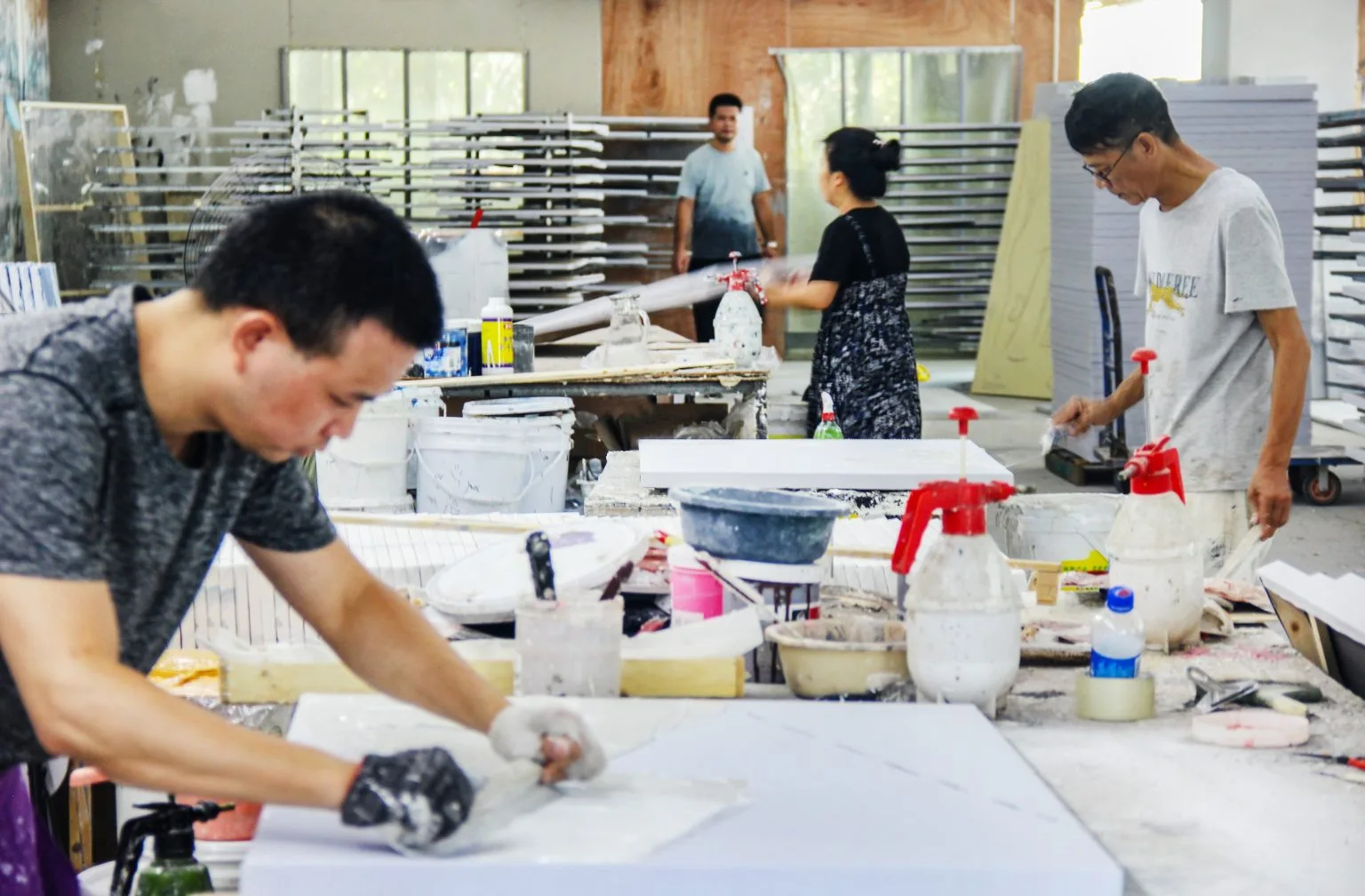 Are abstract paintings still in style in 2026?