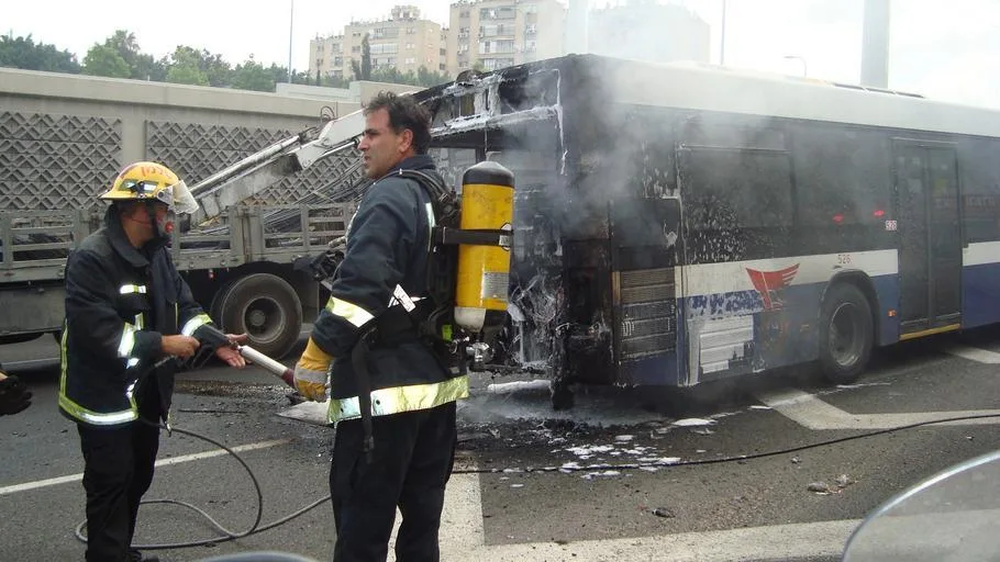 7 Powerful Legal Tips to Win Your Bus Accident Claim Faster