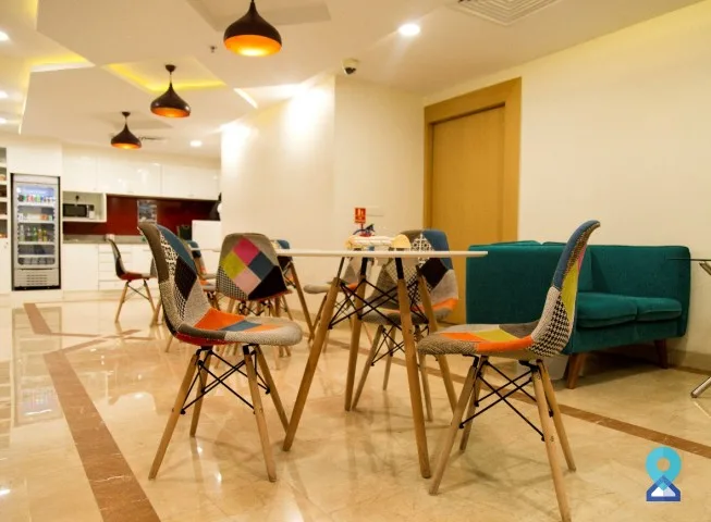 Best Coworking Spaces Near Nehru Place for Hybrid Workers