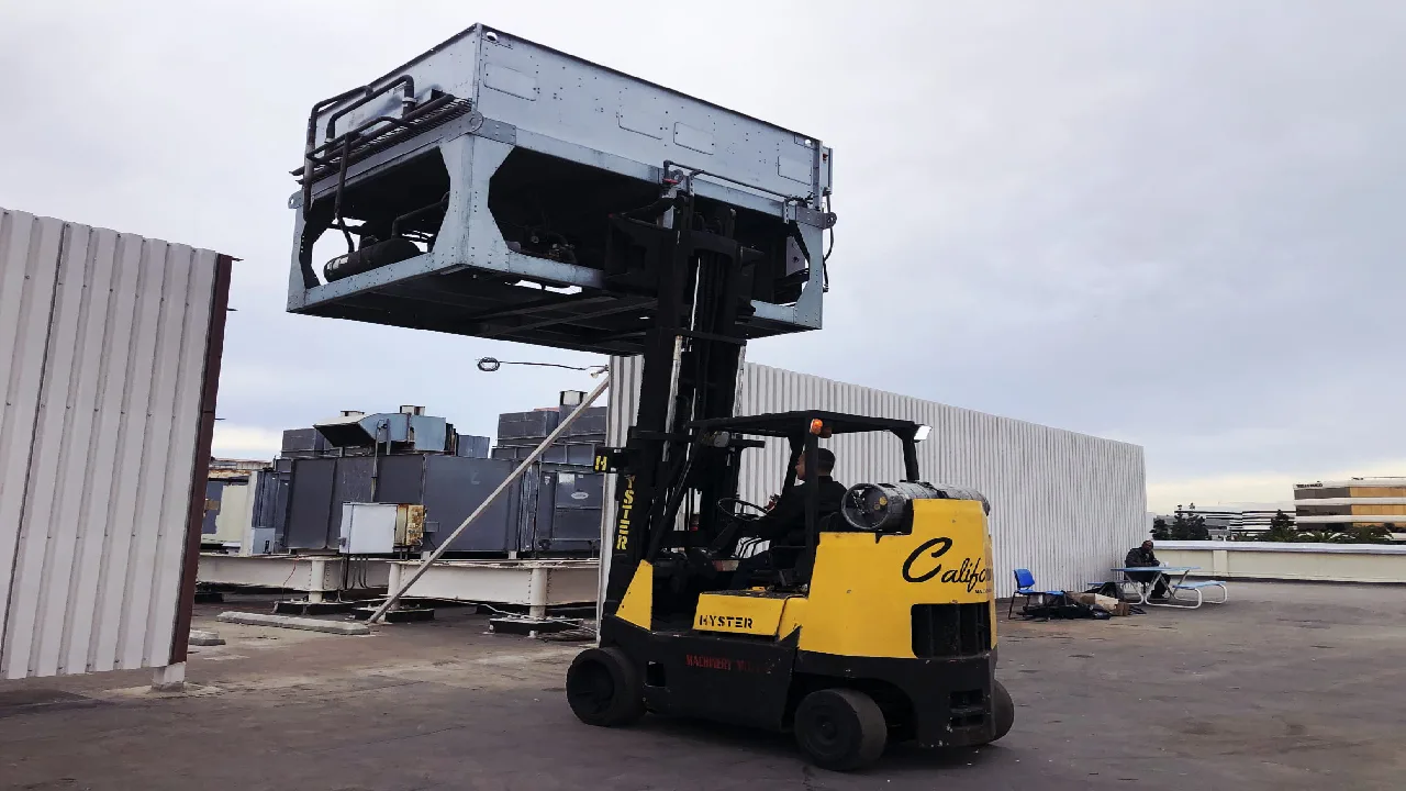 How to Prepare Industrial Equipment for a Safe and Efficient Machinery Move