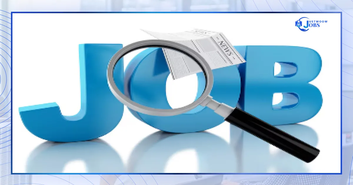 9 Ways To Find New Job Opportunities (Plus Helpful Tips)