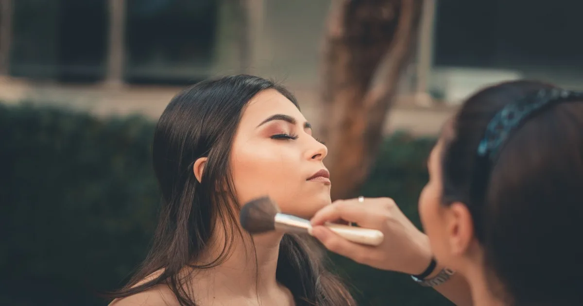 Bridal Makeup Price in Metro vs Small Cities: Why Location Changes Your Quote