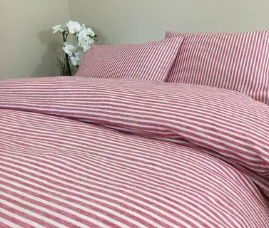 How to Use Striped Duvet Covers to Create a Stylish and Comfortable Bedroom