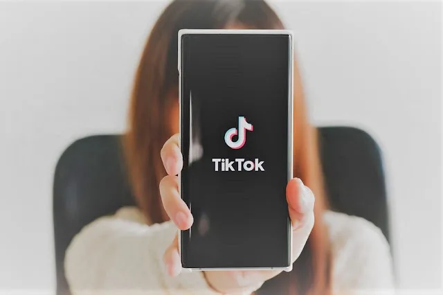 抖音买流量价格为什么不同？TikTok观看次数、涨粉丝质量与稳定性完整分析推荐