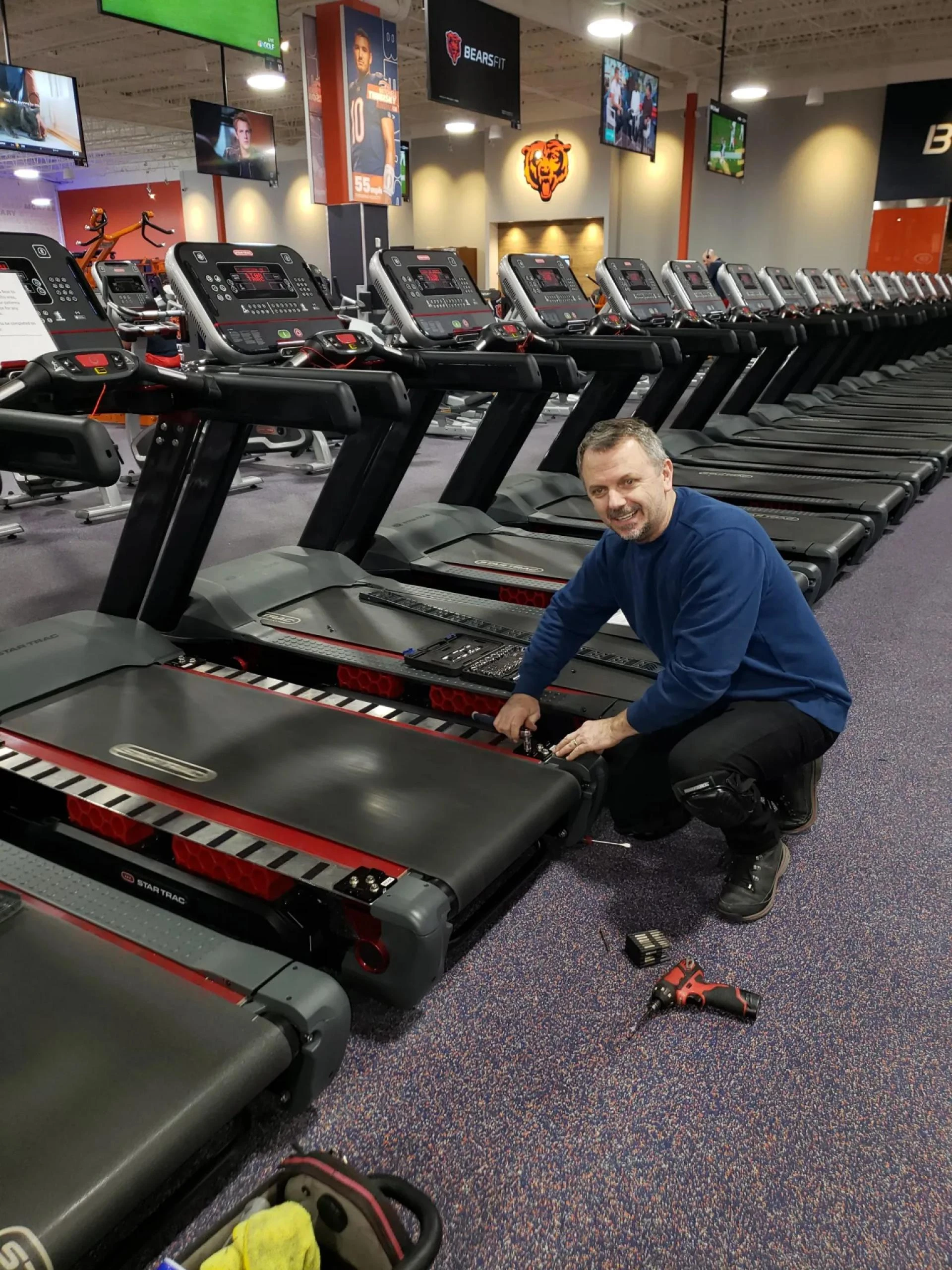 Gym Equipment Repair & Exercise Tools Maintenance in Chicago