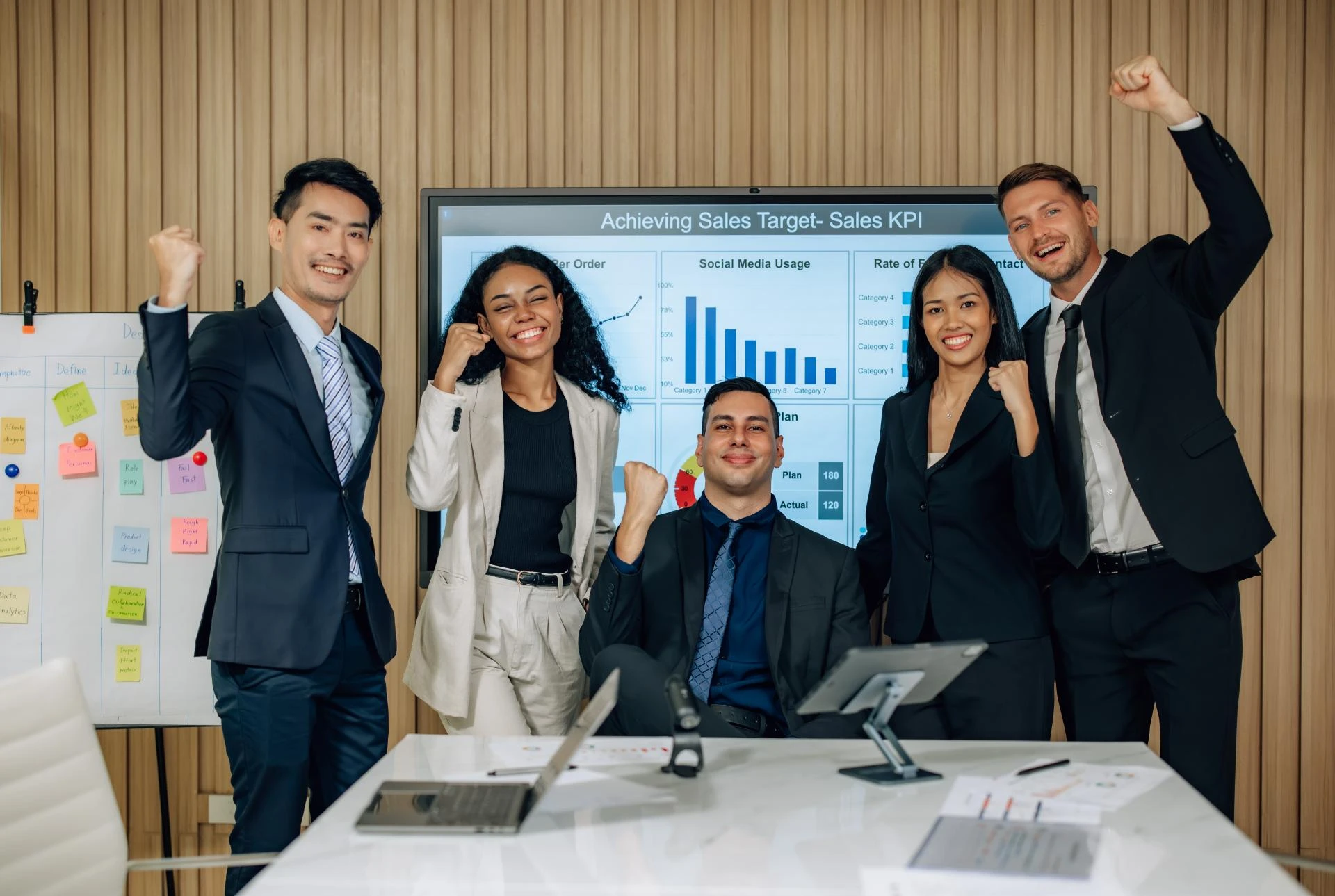 Building Stronger Customer Relationships with a Robust VAR Quoting Solution
