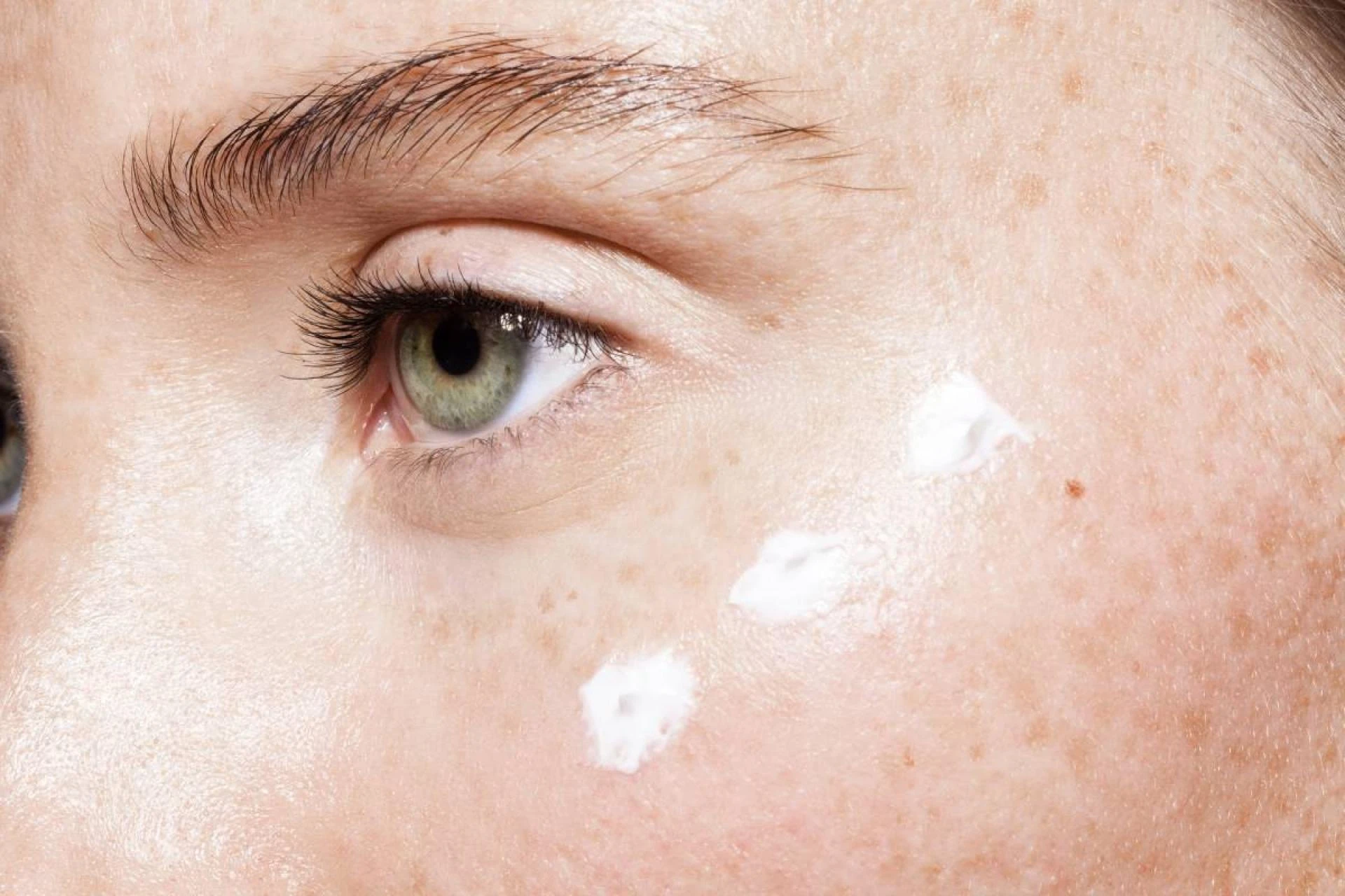 Vitamin-Rich Skincare Solutions: Unlocking the Power of Essential Nutrients for Healthy Skin