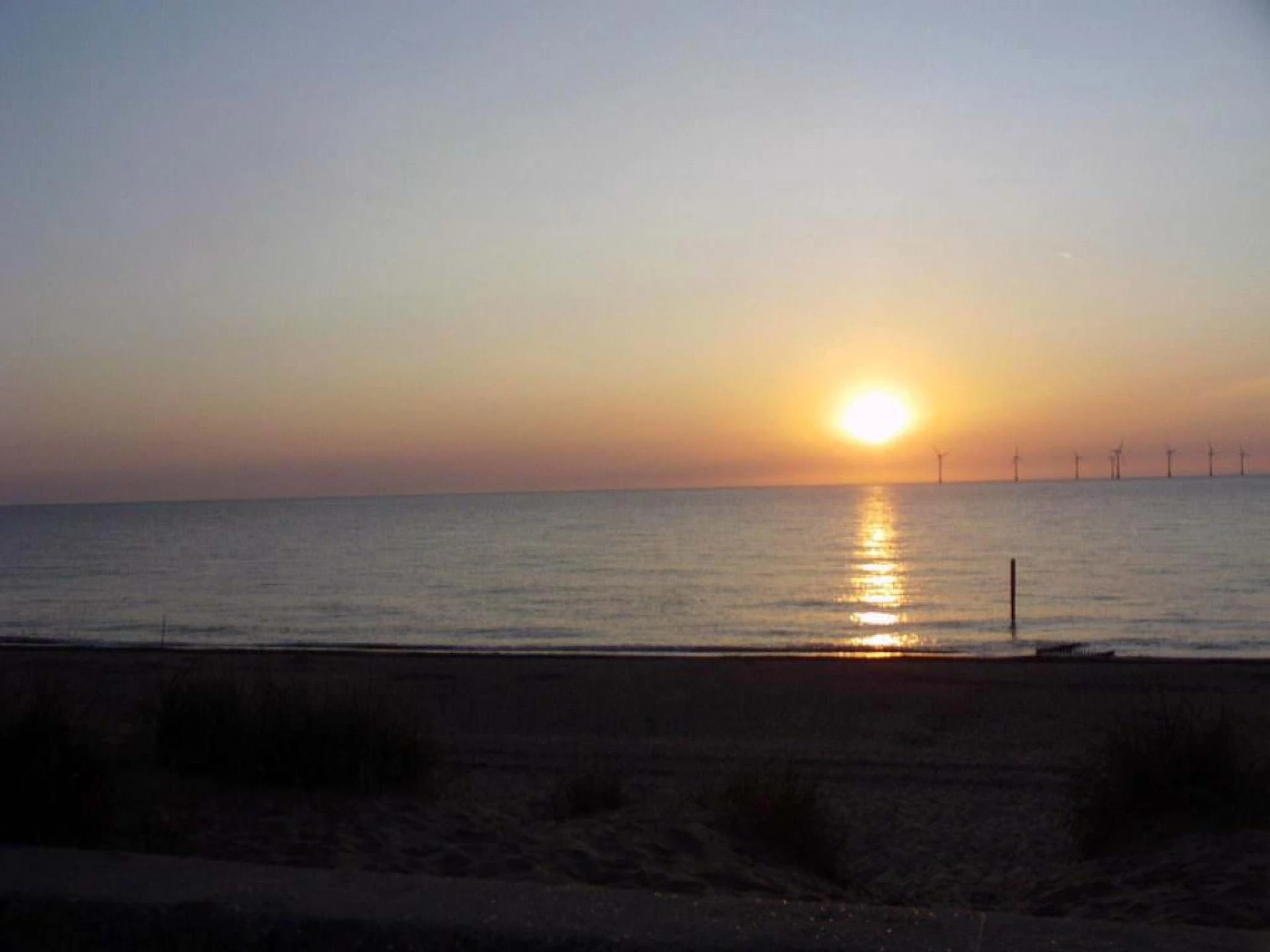 Eastern Beach Caravan Park: The Perfect Coastal Getaway for Families