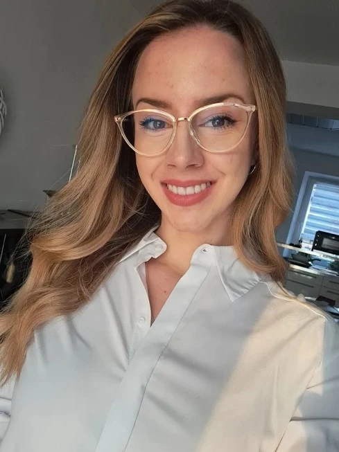 Et vakkert smil handler ikke bare om sunne tenner, men også om estetikk og selvtillit.