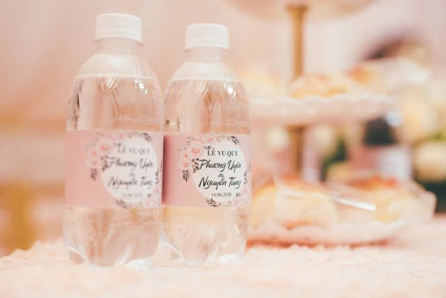 How to promote corporate event with customized labels