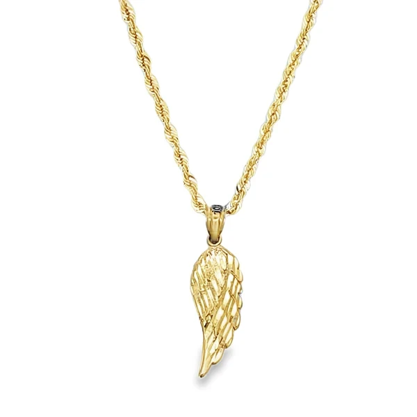 Elevate Your Style and Look with Gents Gold Pendant in 2025