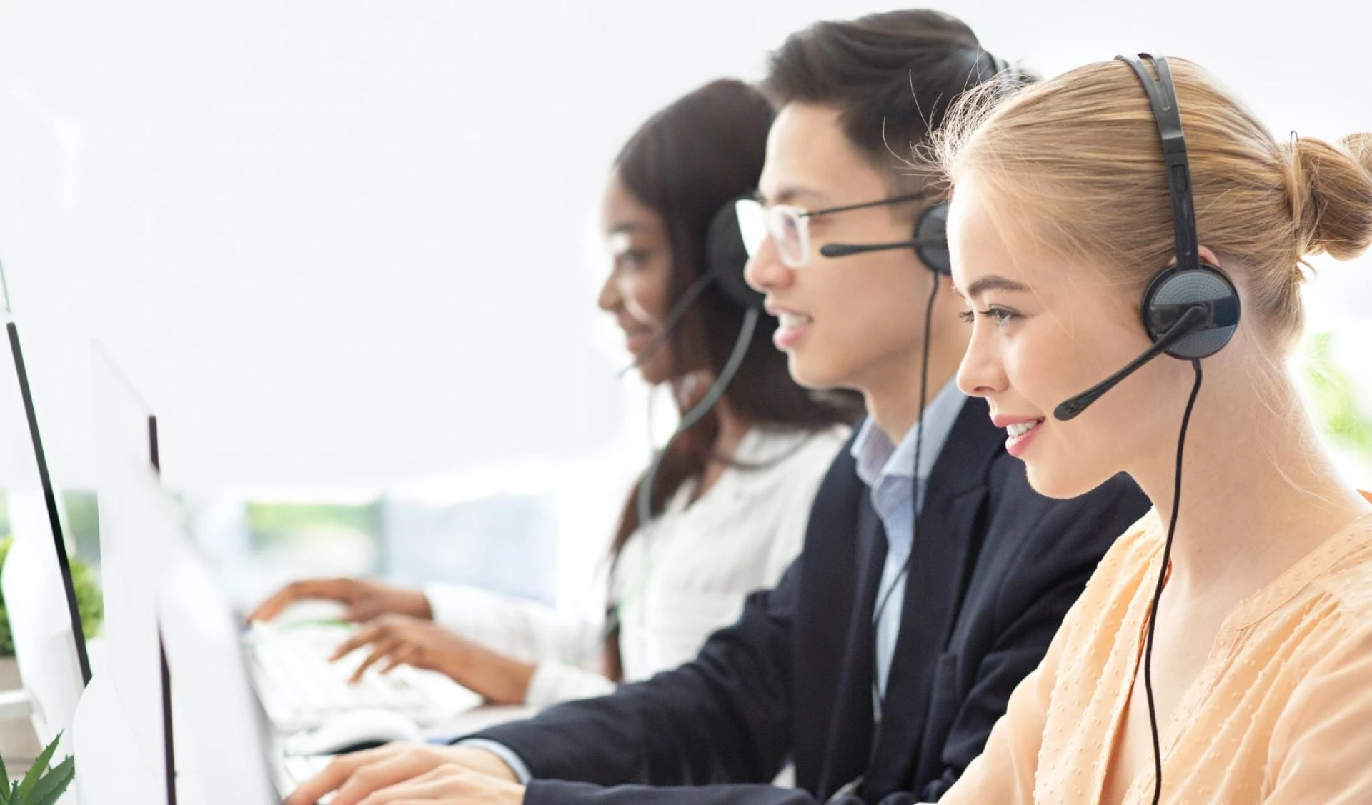 How to Find an Affordable Virtual Receptionist for Your Business