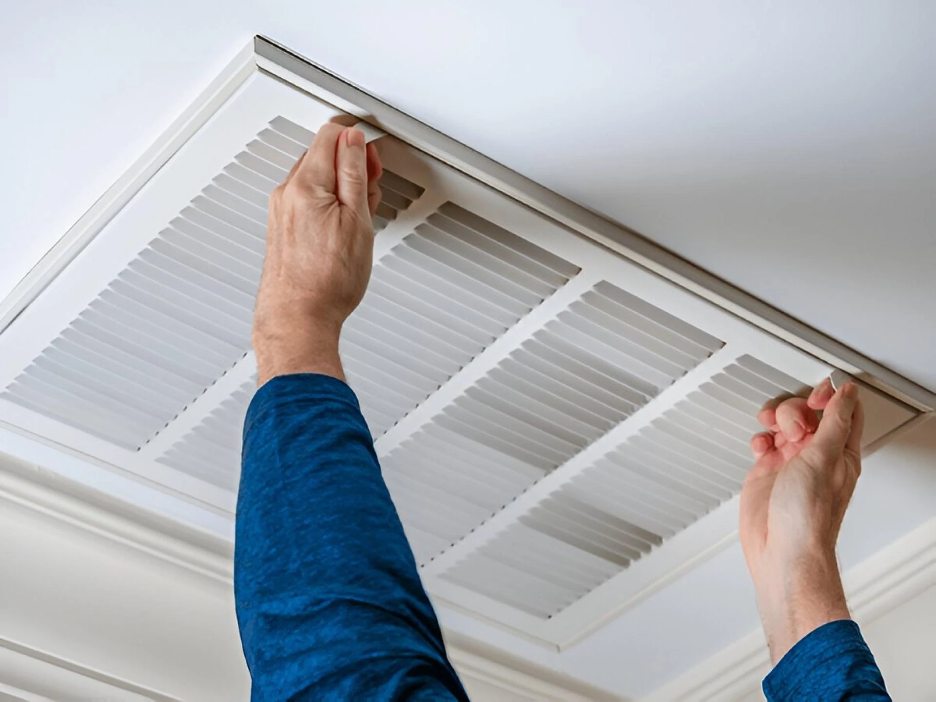 How Regular Commercial Duct Cleaning in Melbourne Can Save Your Business Money