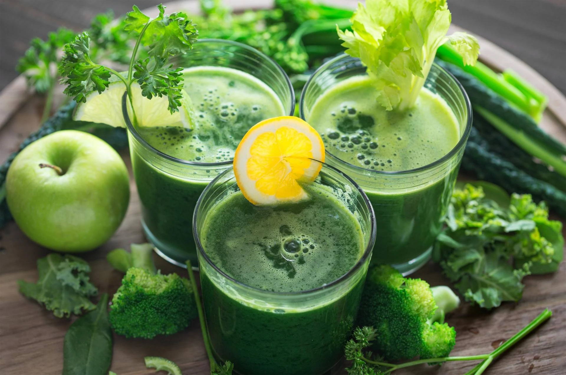 Best 10 Natural Juices for Achieving a Balanced Diet - HolyIndia