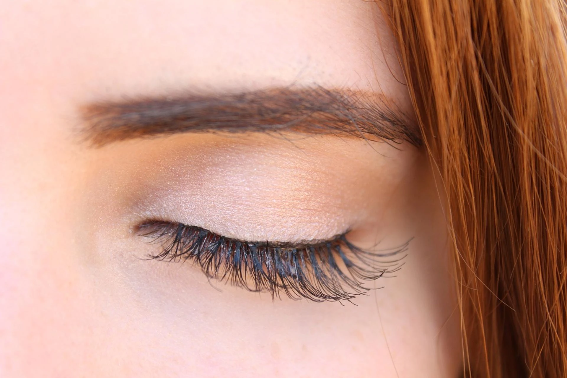 Lash Extensions for Special Occasions: What You Need to Know