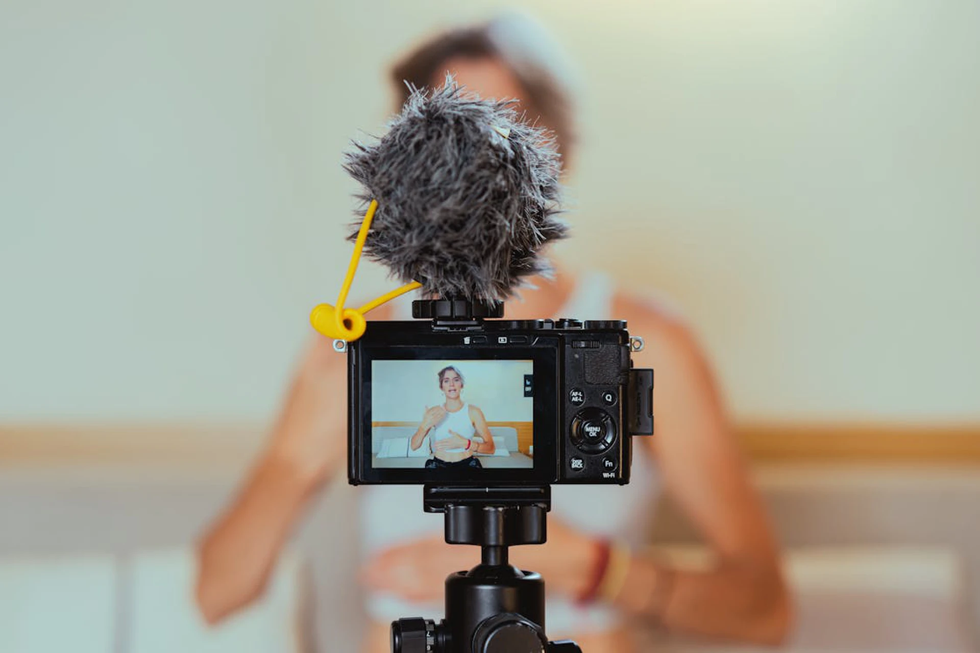 Influencer Lies: The 'Perfect Life' Selling Addiction, Not Wellness