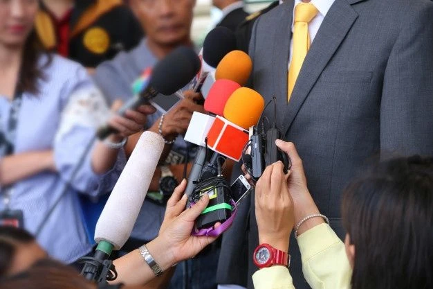 What are the key components of media interview training?