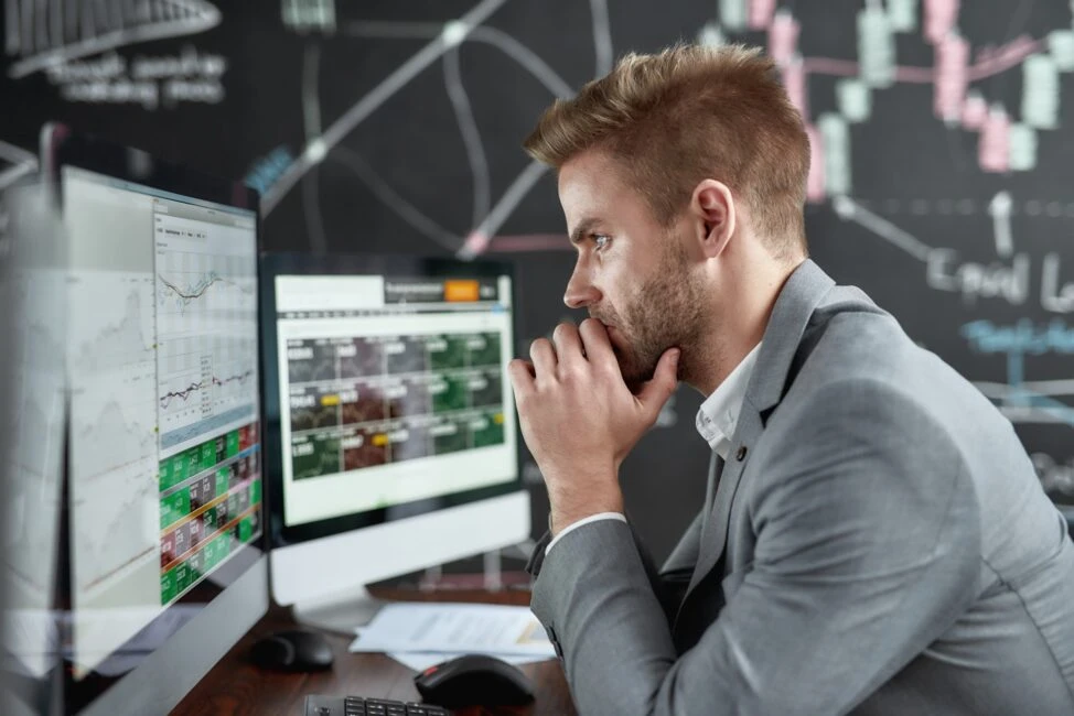 Why are modern businesses forced to use digital marketing?
